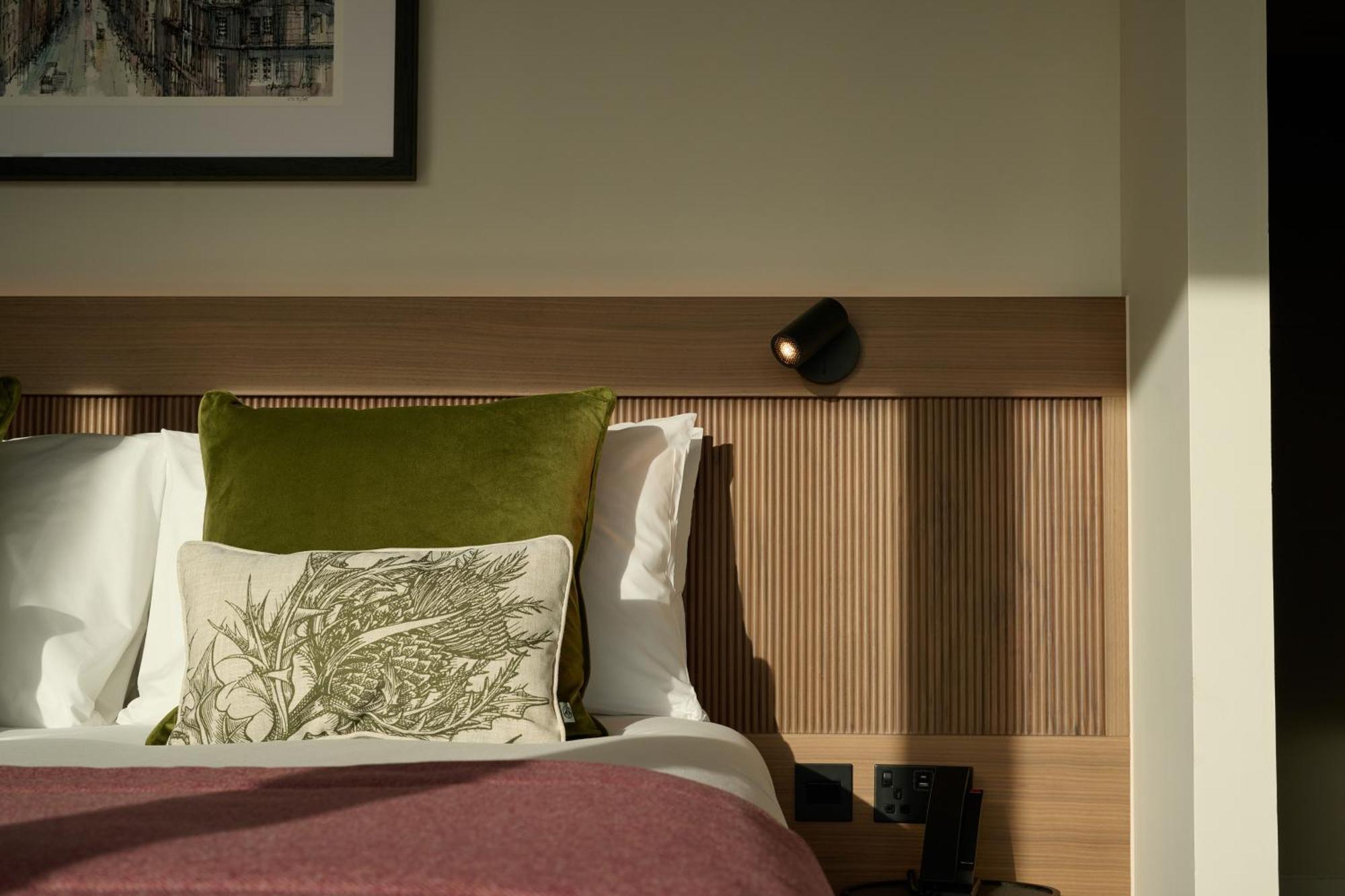 فندق The Resident Edinburgh - Newly Open المظهر الخارجي الصورة