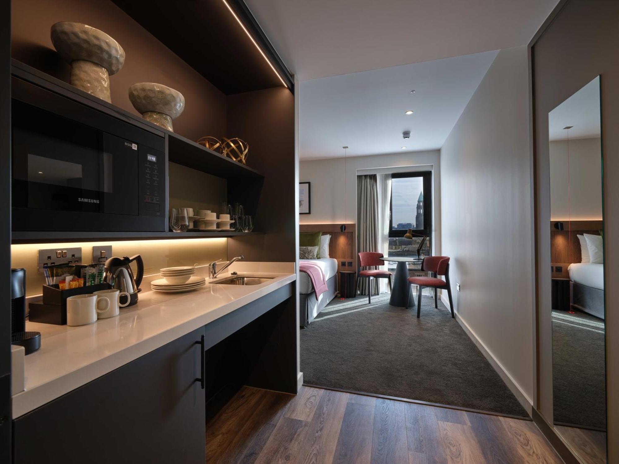 فندق The Resident Edinburgh - Newly Open المظهر الخارجي الصورة
