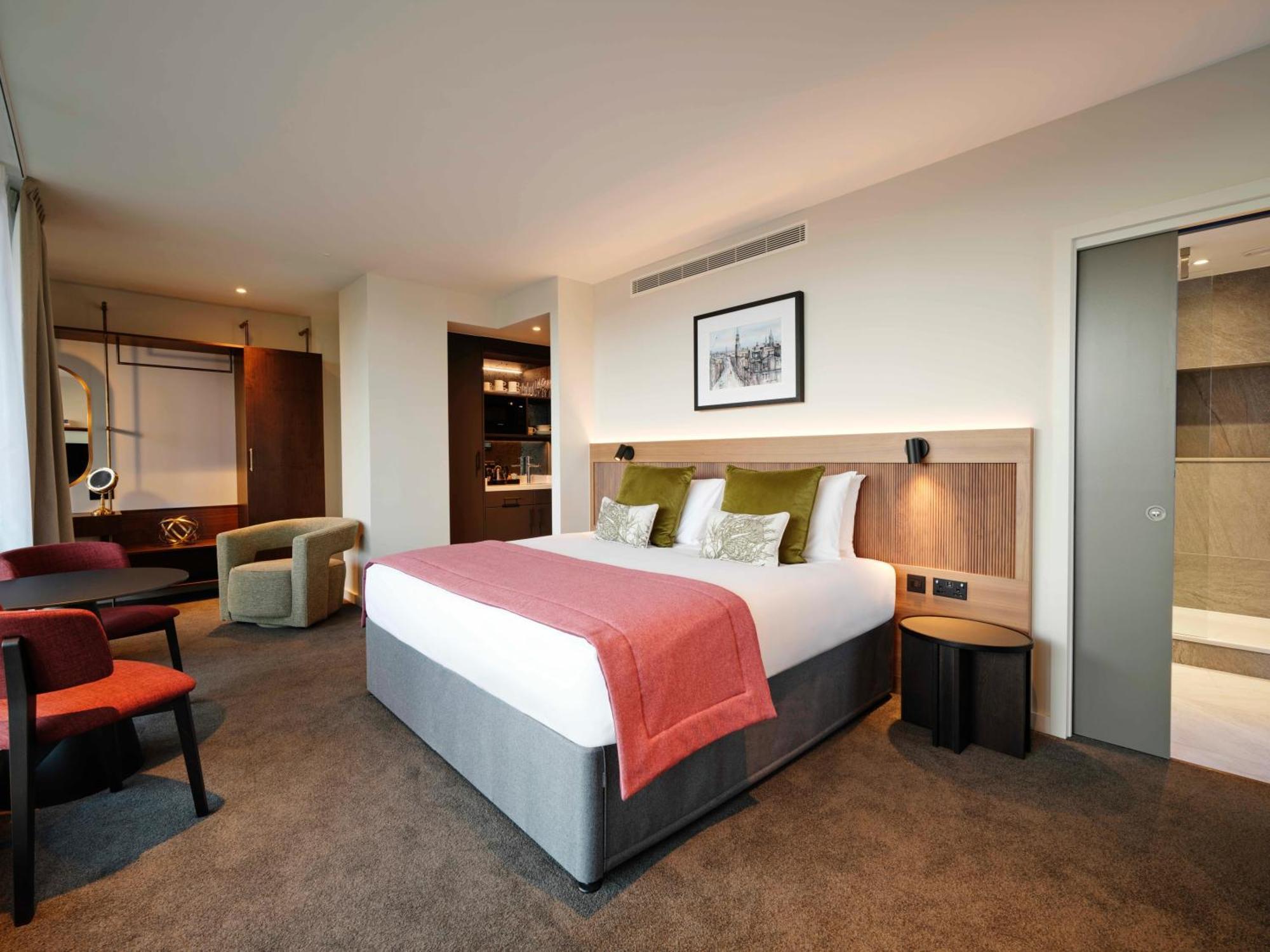 فندق The Resident Edinburgh - Newly Open المظهر الخارجي الصورة