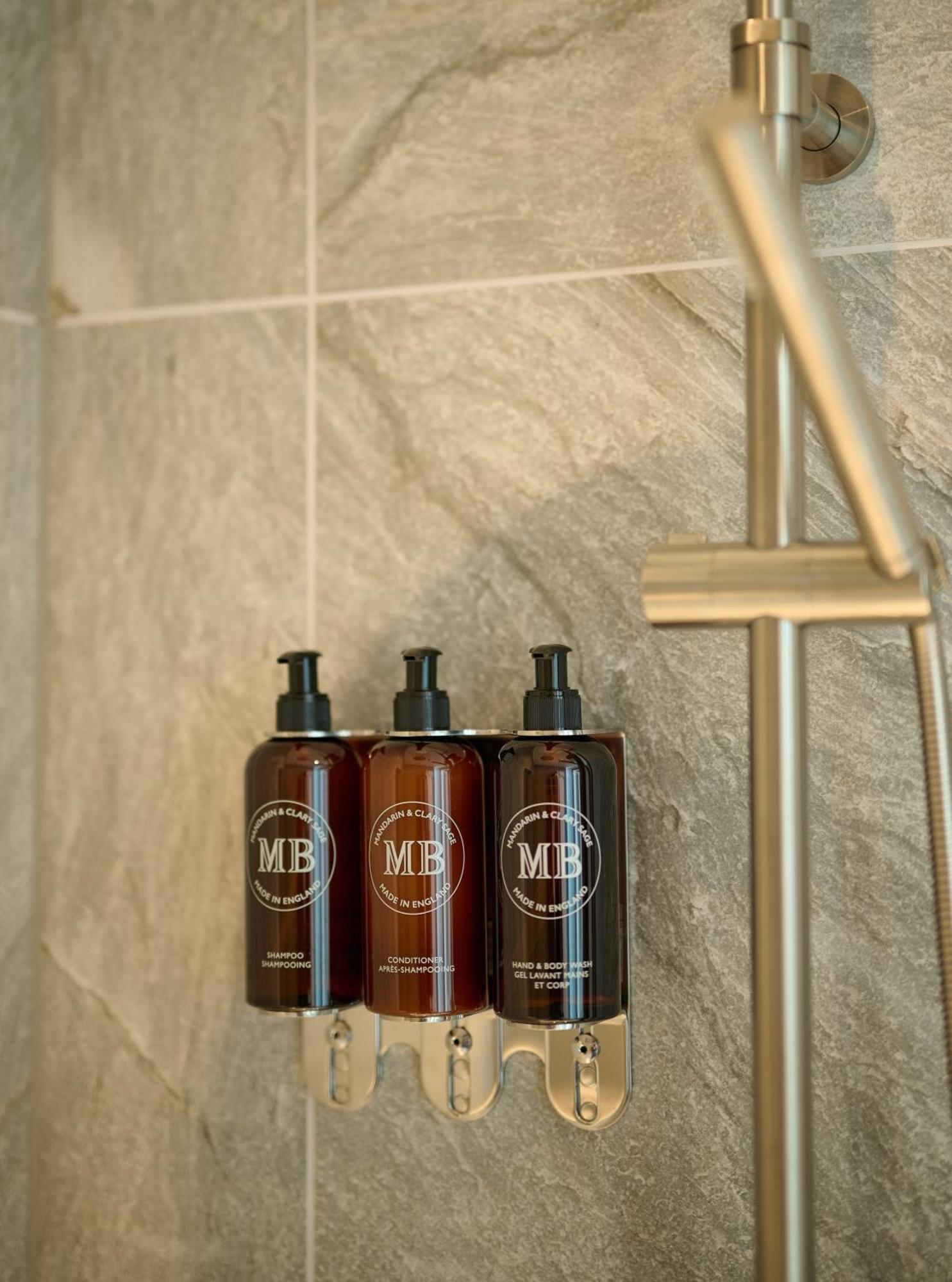 فندق The Resident Edinburgh - Newly Open المظهر الخارجي الصورة